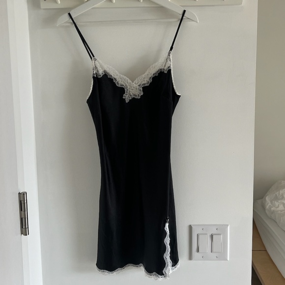 victoria's secret lingerie lace and satin slip dress - black & white, size s - Picture 2 of 8